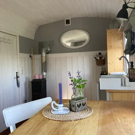 Bei Uns Im Allgaeu - Gaestewagen Hoimelig Mit Solardusche * Бад-Вурцах