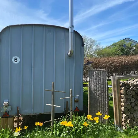 Bei Uns Im Allgaeu - Gaestewagen Hoimelig Mit Warmwasser-aussendusche Διαμέρισμα Bad Wurzach
