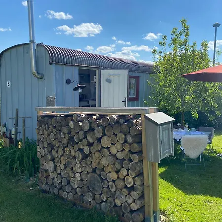 Daire Bei Uns Im Allgaeu - Gaestewagen Hoimelig Mit Solardusche
